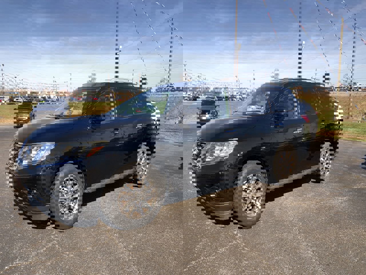 2014 Nissan Pathfinder Photo in Danville, KY 40422