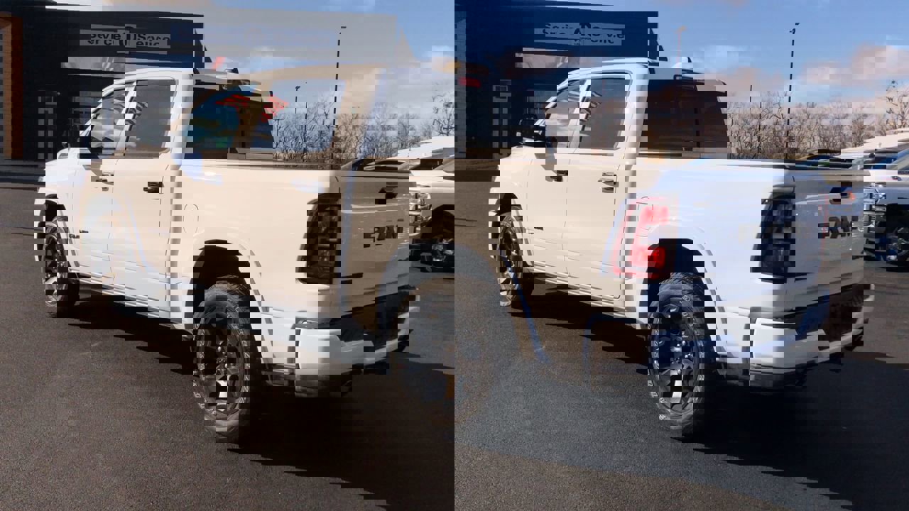 2026 Ram 1500 Photo in Danville, KY 40422-1146